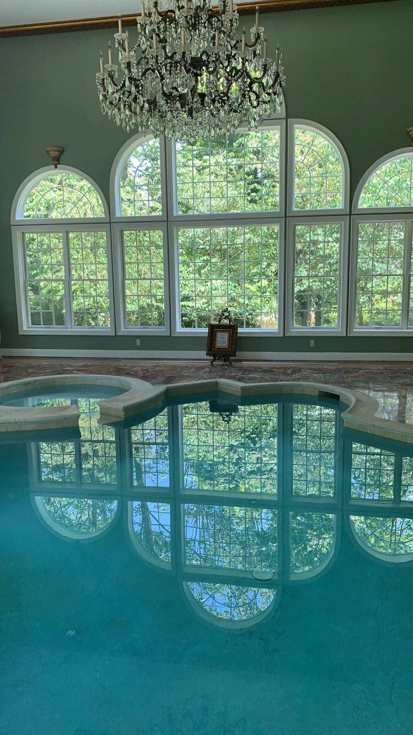 Getaway from NYC in an indoor pool